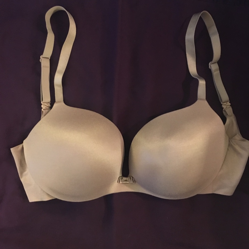 Victoria’s Secrets Beige padded push up bra.